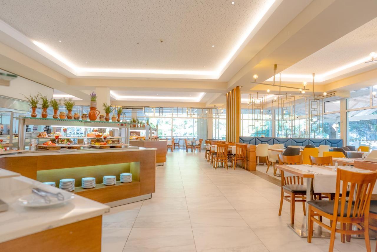 אלבנה Vita Park Hotel & Aqua Park מראה חיצוני תמונה