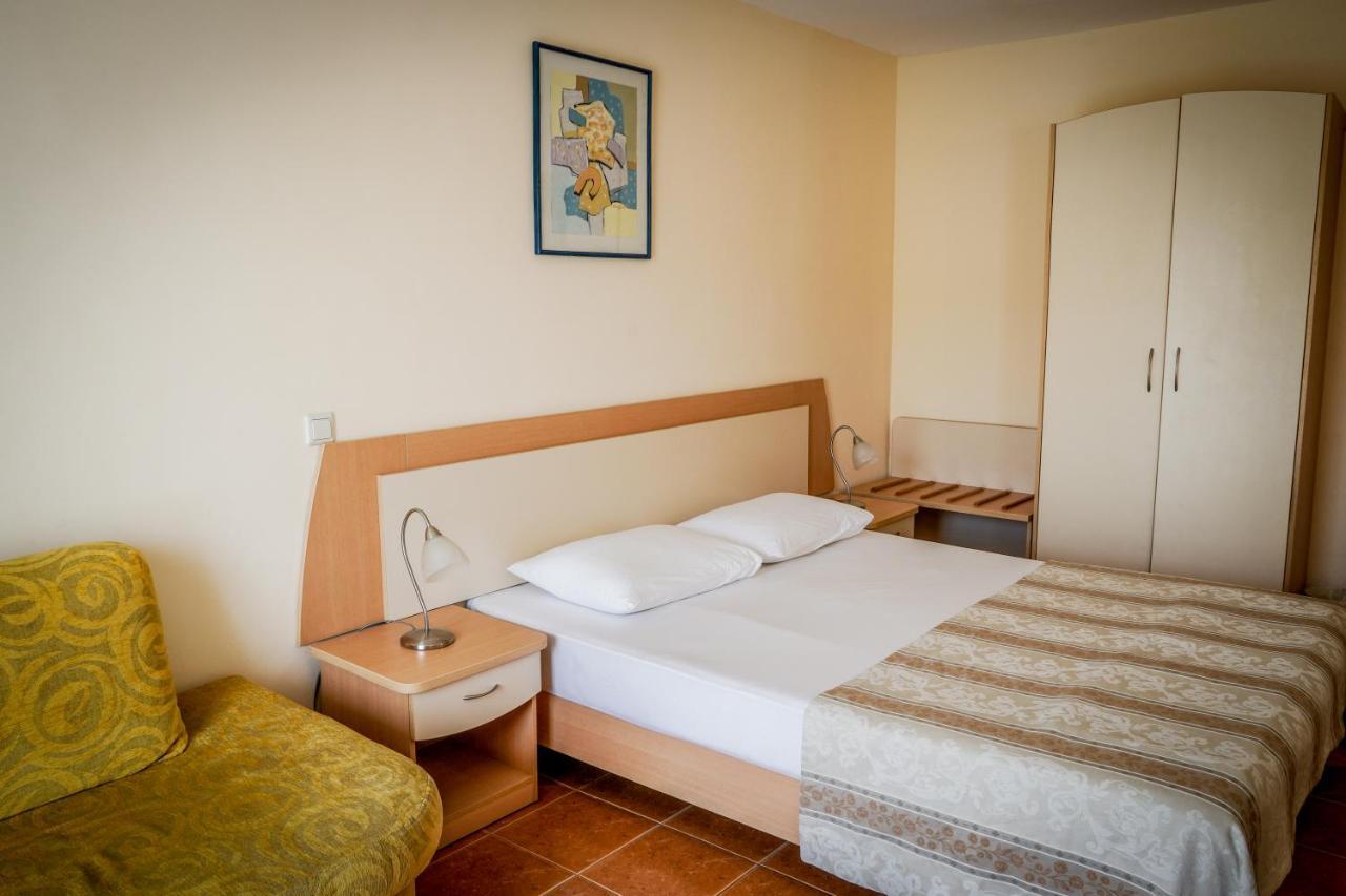 אלבנה Vita Park Hotel & Aqua Park מראה חיצוני תמונה