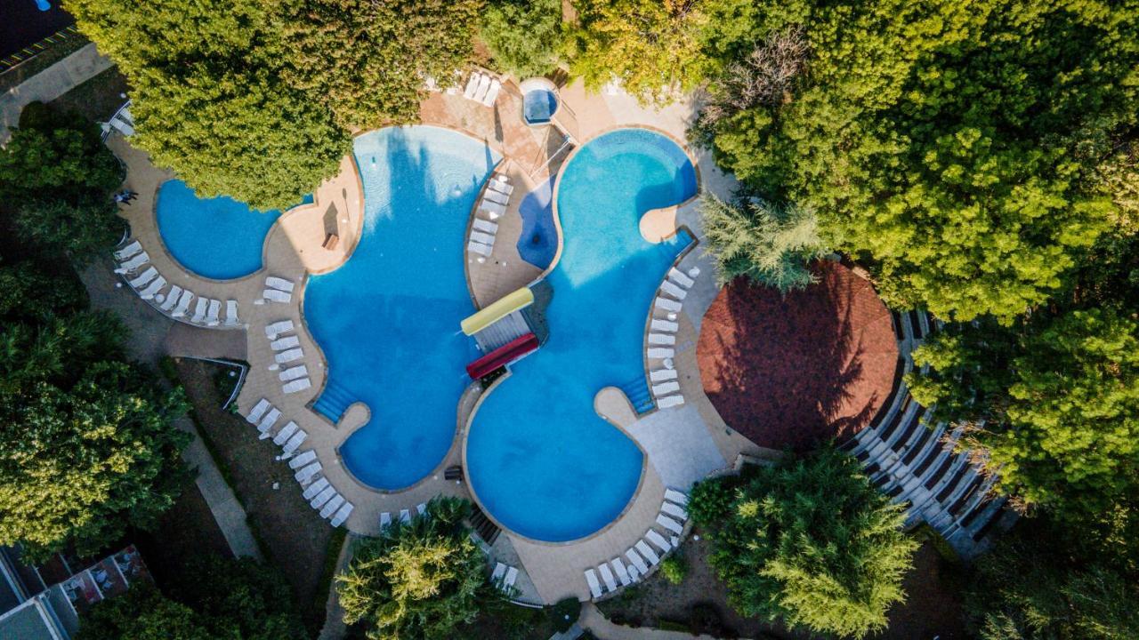 אלבנה Vita Park Hotel & Aqua Park מראה חיצוני תמונה