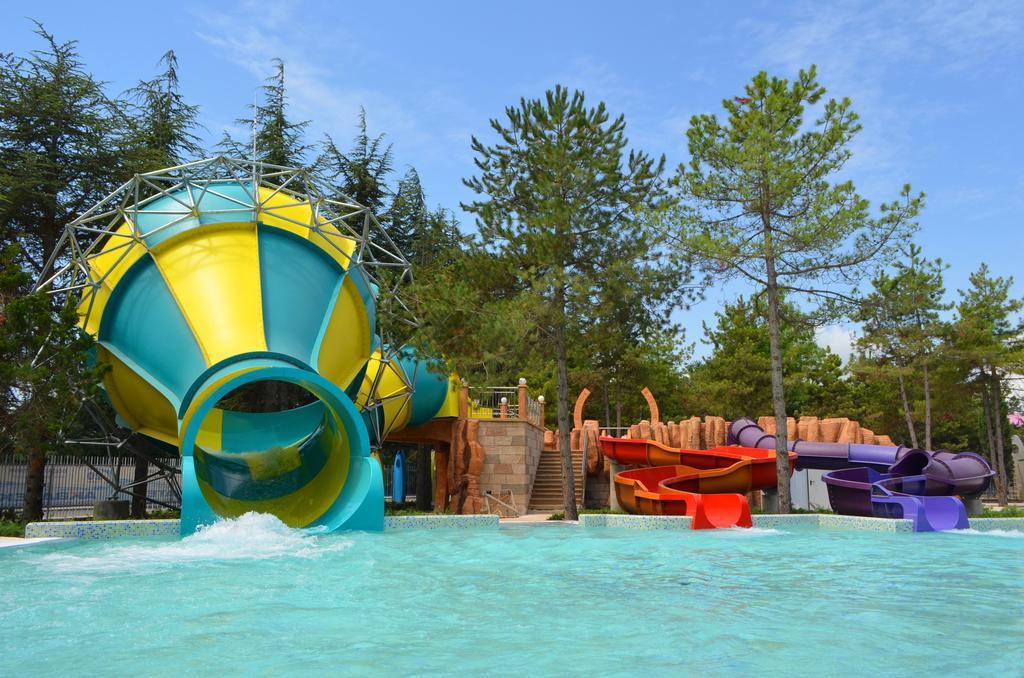 אלבנה Vita Park Hotel & Aqua Park מראה חיצוני תמונה